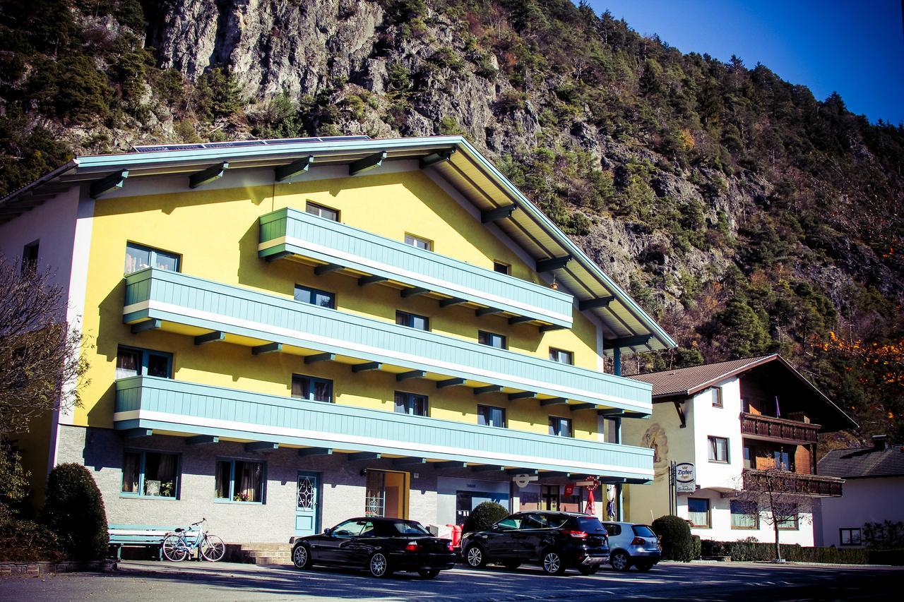 Gasthof Schaber Pettnau Exterior photo